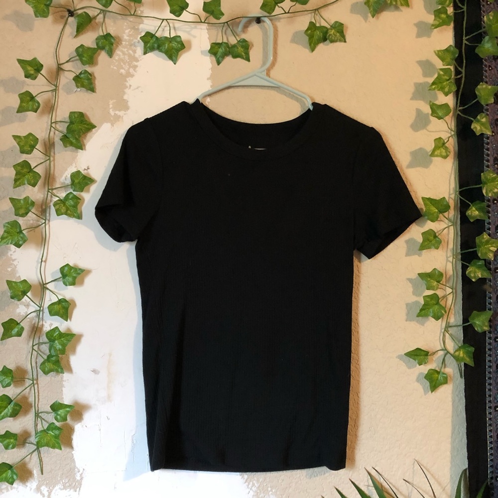 Two Ribbed T-Shirts (Black & Deep Green)